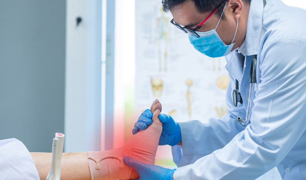 Understanding Hairline Fracture Types, Symptoms, Causes, and Treatment